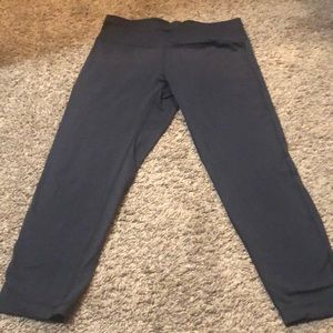 Used condition workout leggings from 90 degree.
